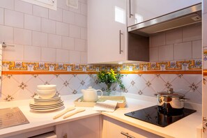 4 bedrooms - Wonderful 4 Bd House Prime Location in the old Town Tetu n Marbella (Marbella)