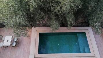 Utomhuspool