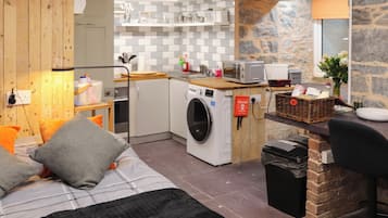 1 多间卧室、免费 WiFi、床单