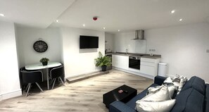 Televisión, oficina