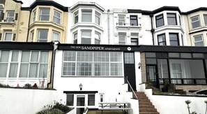 Exterior detail - Kittiwake – A Pet Friendly Cosy Coastal Retreat (Lancashire)