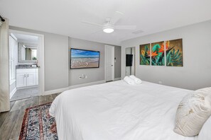 5 bedrooms, iron/ironing board, WiFi, bed sheets