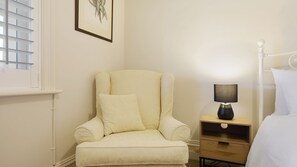 Interior - HiderWay - Period Home (Warrnambool)