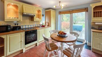 Dishwasher, highchair