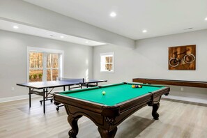 Games room - Lakefront Lake Anna with Cove, Dock, Deck, Hot Tub (Bumpass)