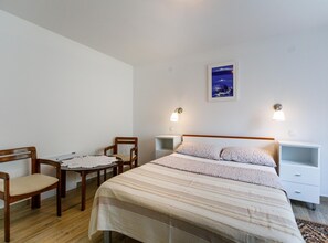 2 bedrooms, Internet, bed sheets - Cozy and Trendy Apartments Krk - Two Bedroom Apartment (Krk)