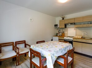 Dining - Cozy and Trendy Apartments Krk - Two Bedroom Apartment (Krk)