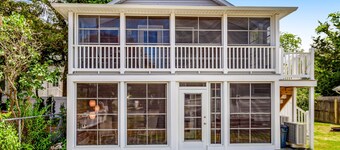 Dog-friendly Rehoboth Beach cottage steps from the beach & boardwalk