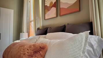 1 bedroom, desk, iron/ironing board, free WiFi