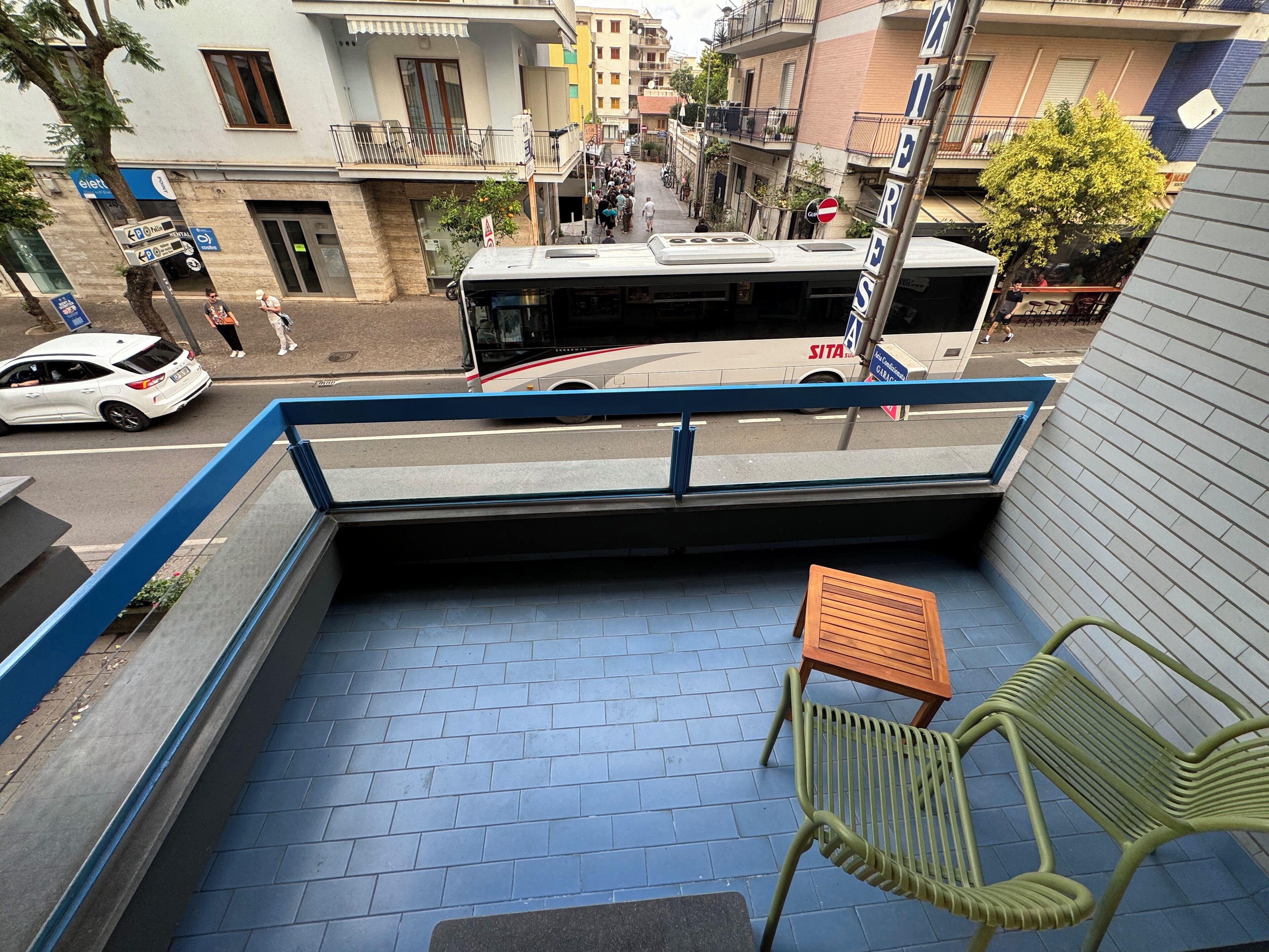 高级房, 阳台, 城市景观 | 阳台景观