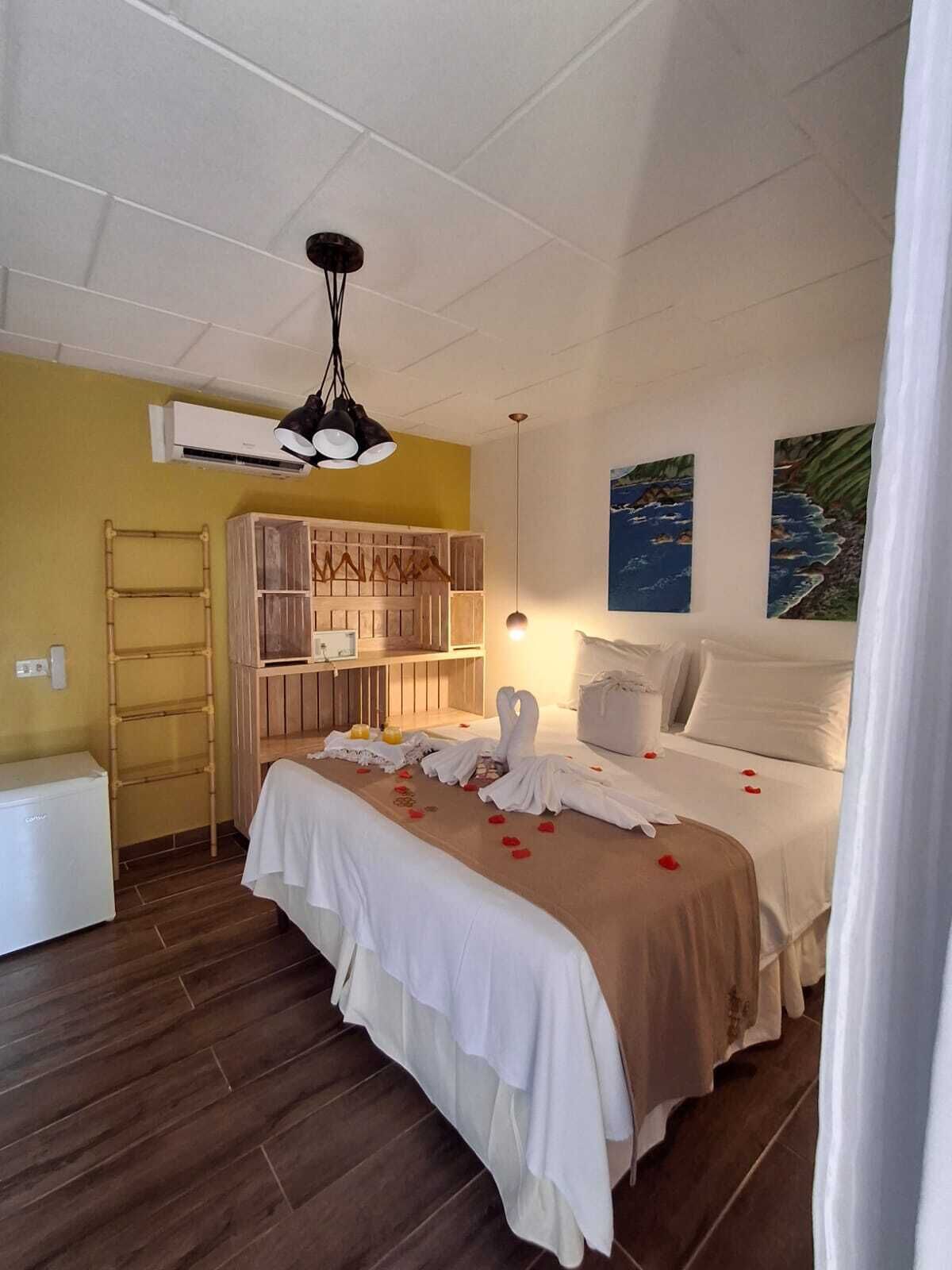 Deluxe Double Room | In-room safe, blackout curtains, soundproofing, iron/ironing board