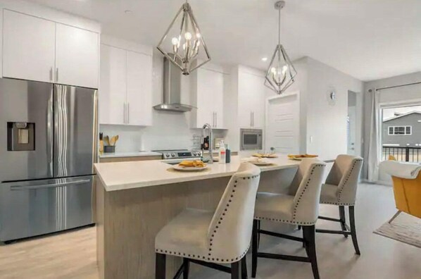 บ้านพักลักซ์ชัวรี่ | ครัวส่วนตัว