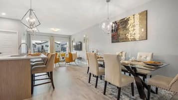 Luxury House | Living area