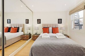 2 bedrooms