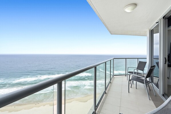 Property grounds - Lovely 2 Bedroom 2 Bathroom Ocean View Unit-Q Stay (Peninsula 32A - 7N - NB) (Surfers Paradise)