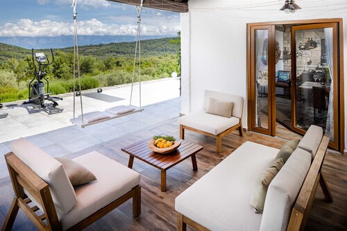 House of Freedom by aneo travel