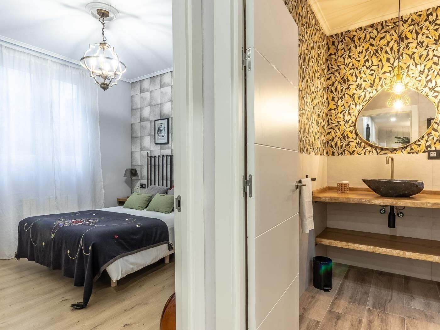 3 bedrooms, iron/ironing board, travel cot, free WiFi