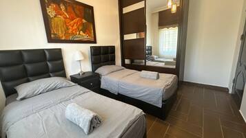 2 bedrooms, soundproofing, iron/ironing board, WiFi