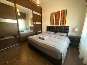 2 bedrooms, soundproofing, iron/ironing board, WiFi