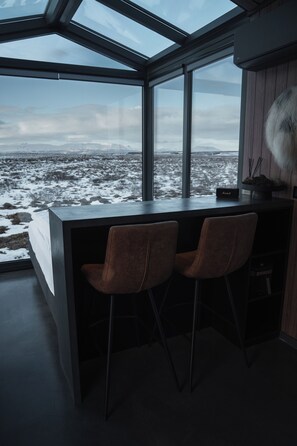 1 bedroom, laptop workspace, free WiFi - Tiny Glass Lodge (Selfoss)