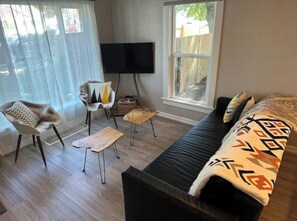 Smart TV, video library