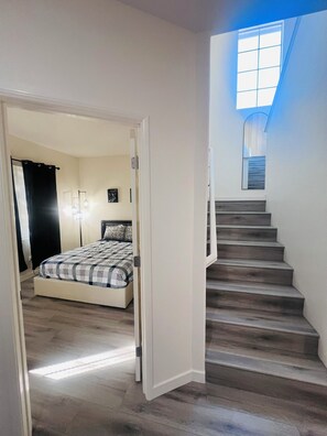 4 間睡房、熨斗/熨衫板、Wi-Fi、床單