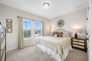 4 Schlafzimmer, Bügeleisen/Bügelbrett, kostenloses WLAN, Bettwäsche
