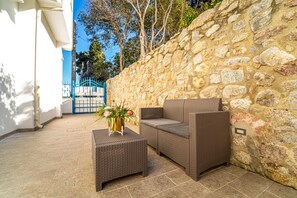 Terrace/patio - Apartment with Mountain View (TROPEA)