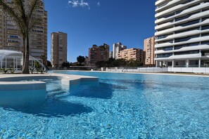 A heated pool - BENIDORM BEACH dream apartment (Benidorm)