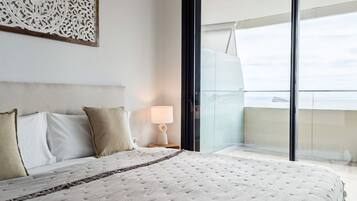 2 habitaciones, tabla de planchar con plancha, cuna de viaje y wifi