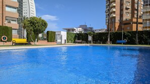 Pool - COBLANCA sea & sky apartment (Benidorm)