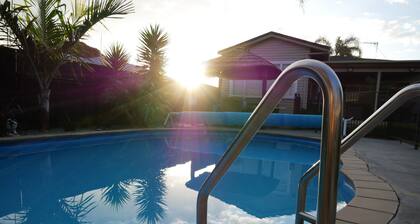 Fabulous large studio with pool & bbq