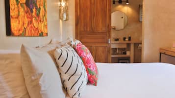 Room, Garden View | Premium bedding, down comforters, in-room safe, individually decorated