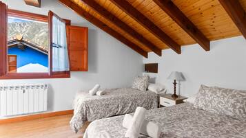 3 dormitoris, planxa i posts de planxar, wifi gratuïta i roba de llit