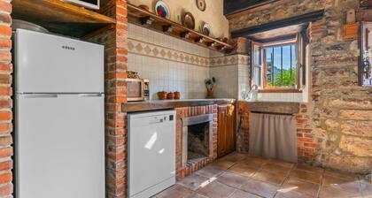 Apartment 'La Breval' with Mountain View, Private Terrace and Private Garden