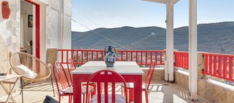 Villa 'Christina 2 Kythnos' con vista mare, Wi-Fi e aria condizionata