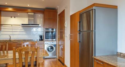 Apartment 'Celso Emilio Ferreiro' with Wi-Fi