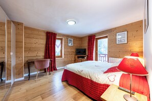 2 多间卧室、熨斗/熨衣板、免费 WiFi