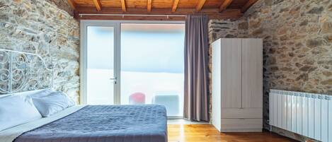 1 camera, Wi-Fi gratuito, lenzuola