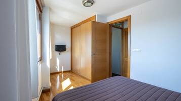 3 chambres, Wi-Fi gratuit, draps fournis