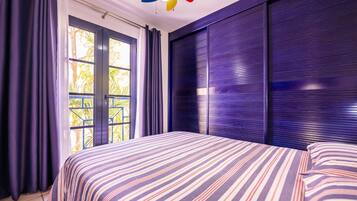 2 camere, ferro/asse da stiro, Wi-Fi gratuito, lenzuola