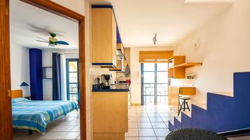 2 chambres, fer et planche à repasser, Wi-Fi gratuit, draps fournis