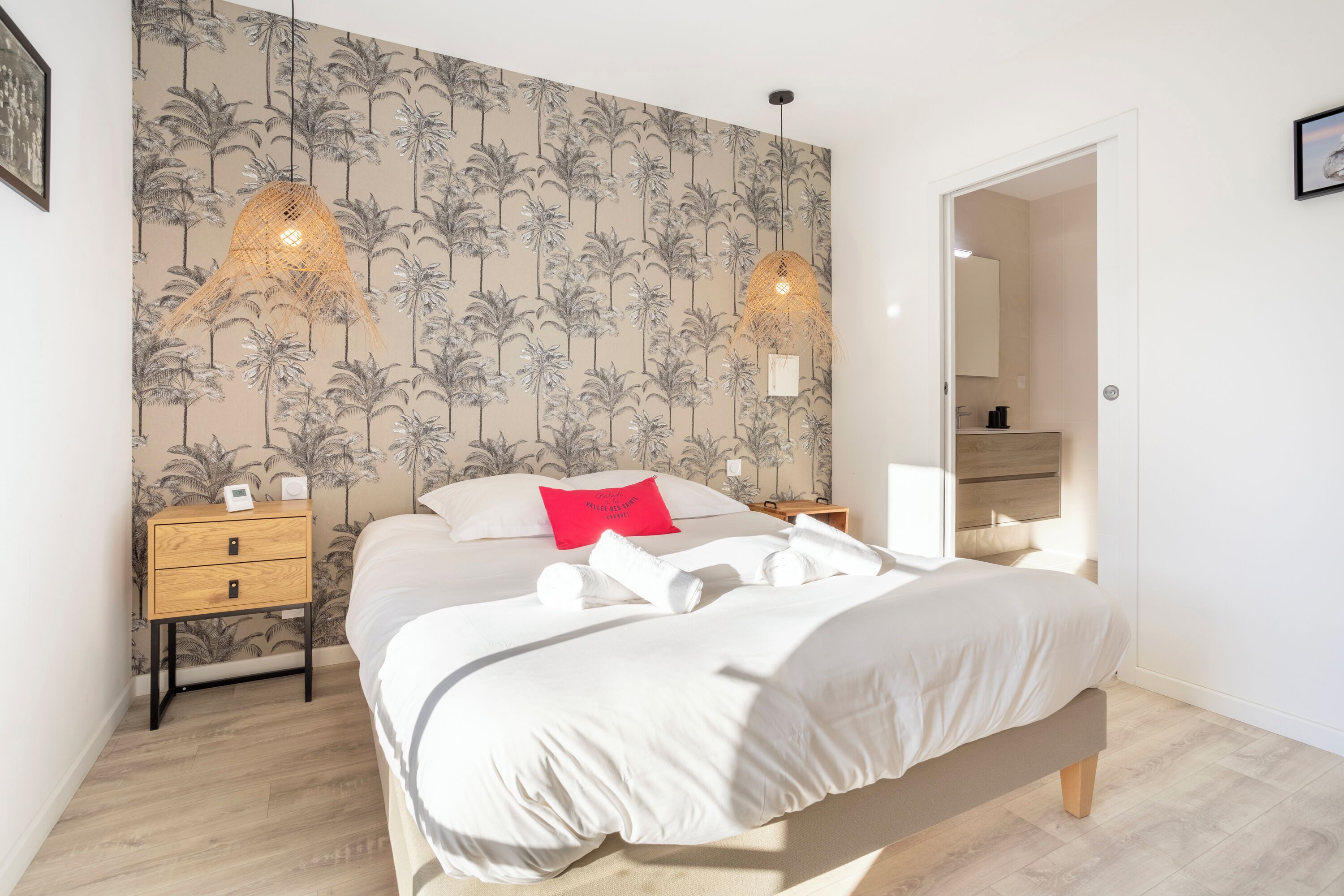 4 Schlafzimmer, Bügeleisen/Bügelbrett, kostenloses WLAN, Bettwäsche