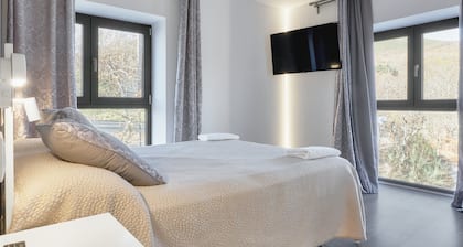 Villa 'Marel' with Mountain View, Wi-Fi and Air Conditioning