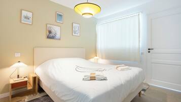 4 chambres, fer et planche à repasser, Wi-Fi gratuit, draps fournis