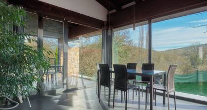 Casa rural 'Marel' con vistas a la montaña, Wi-Fi y aire acondicionado