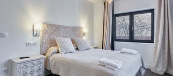 Apartment 'Marel' with Mountain View, Wi-Fi and Air Conditioning