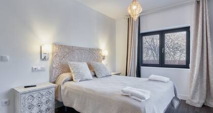 Apartment 'Marel' with Mountain View, Wi-Fi and Air Conditioning