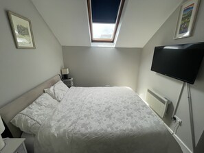 4 makuuhuonetta, ilmainen Wi-Fi, vuodevaatteet