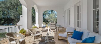 Holiday Home 'Albatros' with Private Pool, Wi-Fi and Air Conditioning